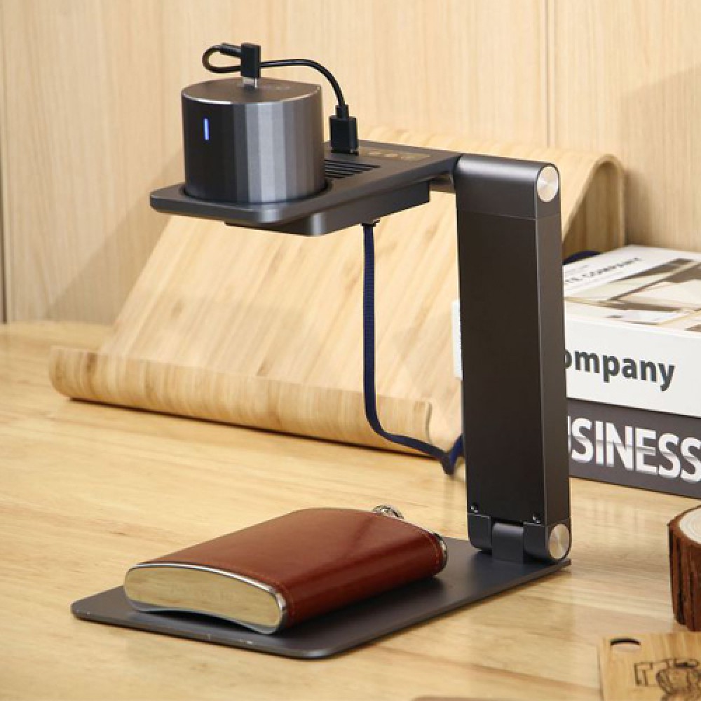 Портативный лазерный гравер laserpecker pro. Портативный лазерный гравер laserpecker 3. Лазерный гравер laserpecker. Laserpecker керамика гравировка. Карманный лазерный резак.