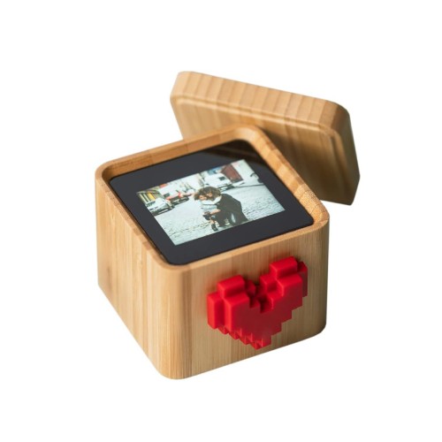 Коробка-сюрприз для отправки сообщений на расстоянии. Lovebox